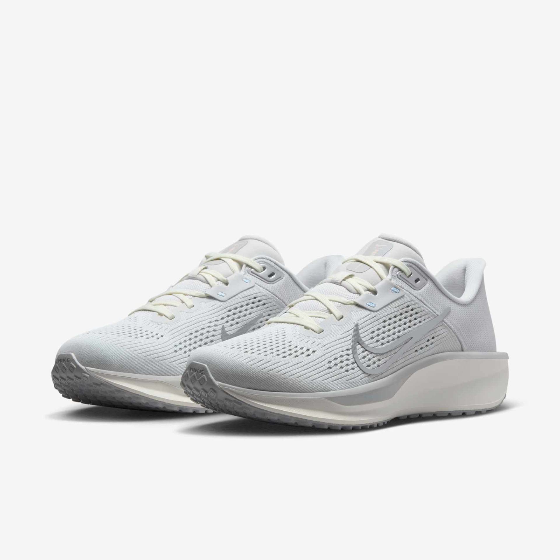 Tênis Esportivo Nike Quest 6 Feminino Branco-1743085455147